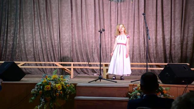 Україна як зоря , вірші З.Ружин, муз.Ж.Колодуб Катя Шпеник смотреть онлайн