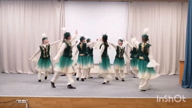 "Қызғалдақтар" - казахский танец, в исполнении хореографического коллектива "Грация" смотреть онлайн
