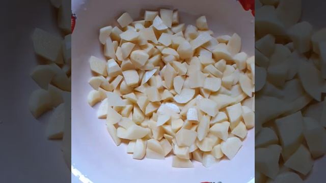 Картофельный Суп в томате смотреть онлайн