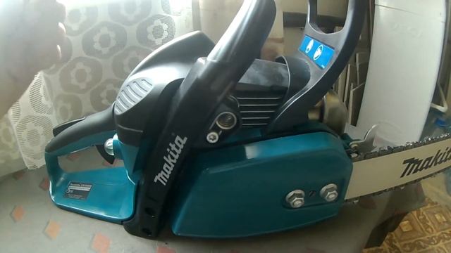 Обзор бензопилы MAKITA EA3502S40B смотреть онлайн