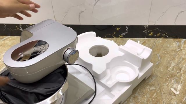 Giới thiệu về máy xay trộn đa năng Bosch MUM58 hàng sản xuất Châu Âu смотреть онлайн