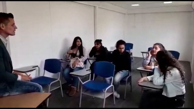 Fritz Perls смотреть онлайн