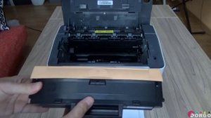 HP Laser 107a 107w - Замена картриджа с тонером W1106A