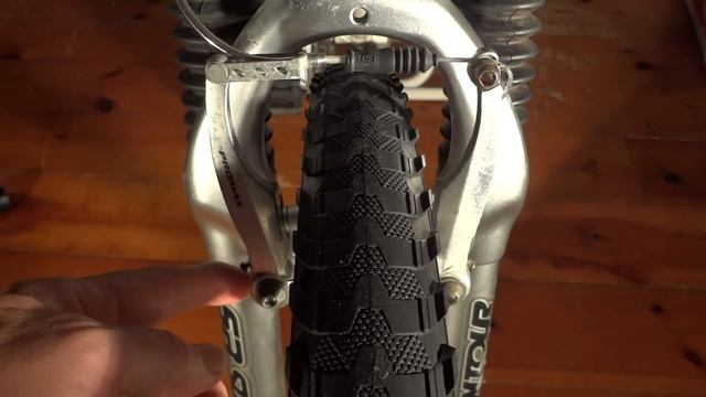 How To Fix Hybrid/Mountain Bike V Brakes Rubbing On One Side смотреть онлайн