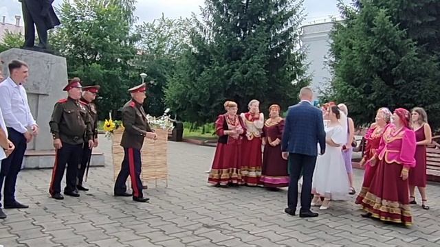 Поздравление молодожёнов казаками смотреть онлайн