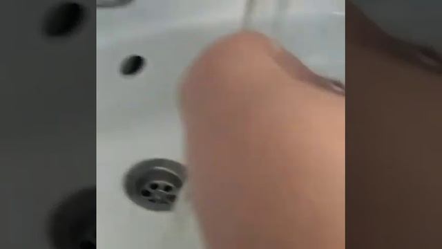 Как поменять воду в аквариуме смотреть онлайн