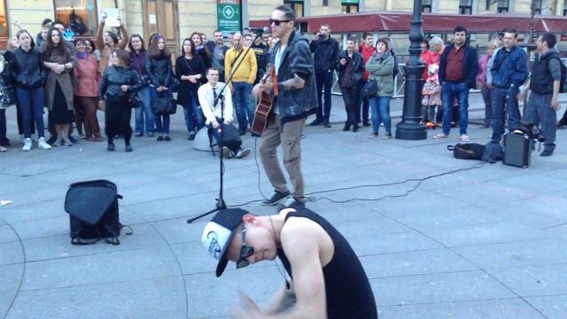 Музыканты на Невском проспекте. (Ленинград) 10.05.15 смотреть онлайн