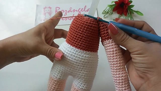 Boneca Cintia - Amigurumi Sem Costura | Tutorial Passo a Passo (Parte 3) смотреть онлайн