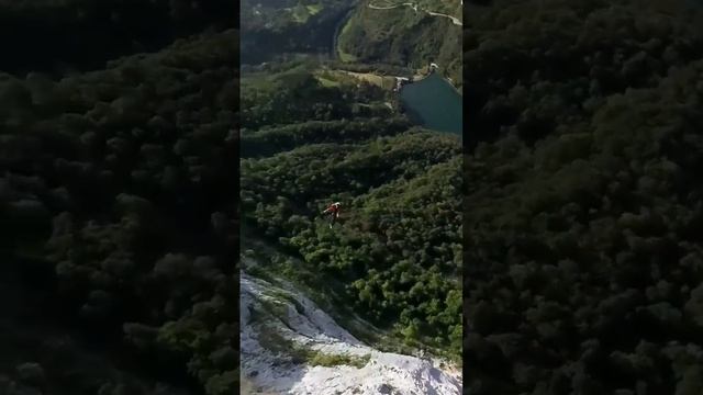 Прыжки с парашютом basejumping смотреть онлайн