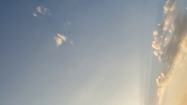 Пытаемся поймать амура, ловим карасей смотреть онлайн