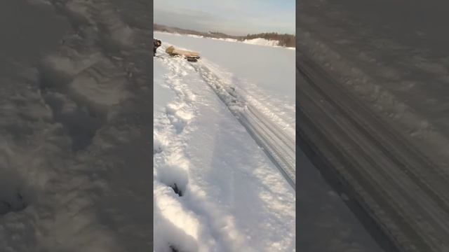 Снегоход буран в наледи смотреть онлайн