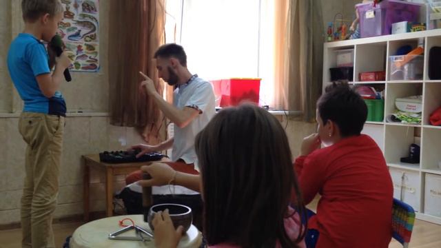 Фрагмент записи аудио-композиции в подарок на день рождения смотреть онлайн