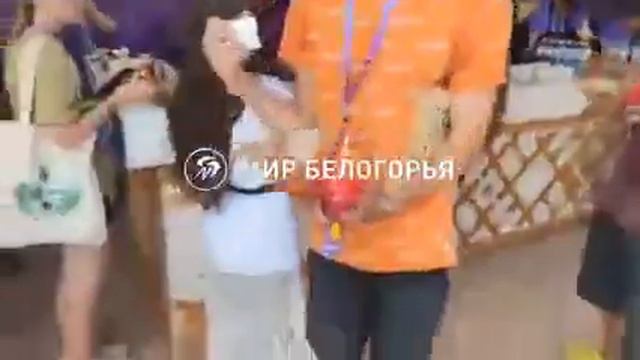 Белгородский губернатор Гладков угостил гамбургерами участников «Тавриды». Видео смотреть онлайн