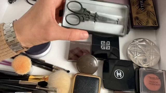 Организация и хранение косметики и парфюмерии смотреть онлайн