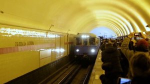 КАК МЕНЯЛИСЬ ПОЕЗДА ПЕТЕРБУРГСКОГО МЕТРО/ОТ ВАГОНА ТИПА Г ДО ЮБИЛЕЙНОГО