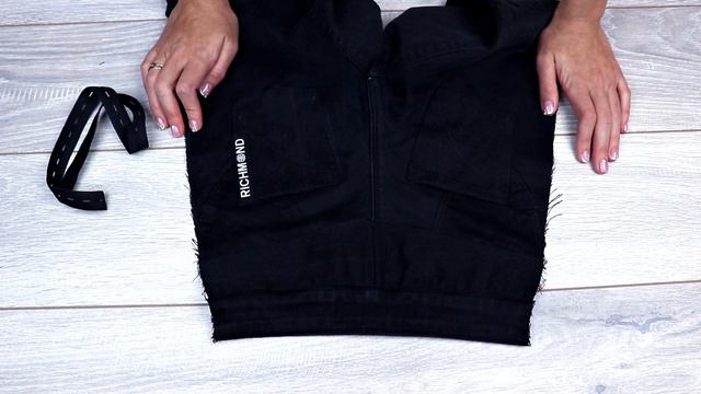 Как сшить детские джинсы из взрослых. How to make TODDLER JEANS - easy upcycle from adult jeans смотреть онлайн