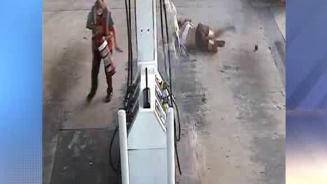 Сальто на заправке смотреть онлайн