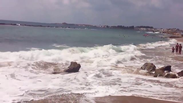 Море, Пенный шелест волн прибрежных смотреть онлайн