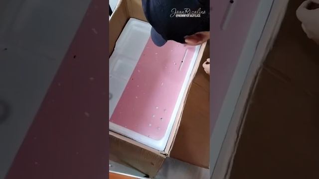 Sweekids Children's Ergonomic Adjustable Study Table & Chair Set ST340 смотреть онлайн