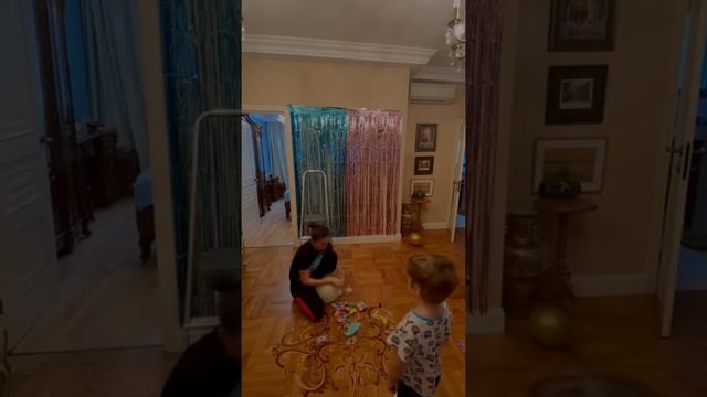 Готовлю фотозону для гендер пати смотреть онлайн