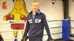 Атака-вызов и правый прямой навстречу. Техника бокса. Алексей Фролов