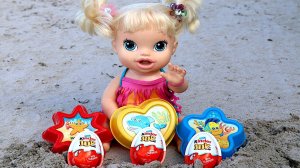 КУКЛА НА МОРЕ  Играем в песочек Киндер Сюрпризы Игрушки Для детей Беби Элайв Мультик