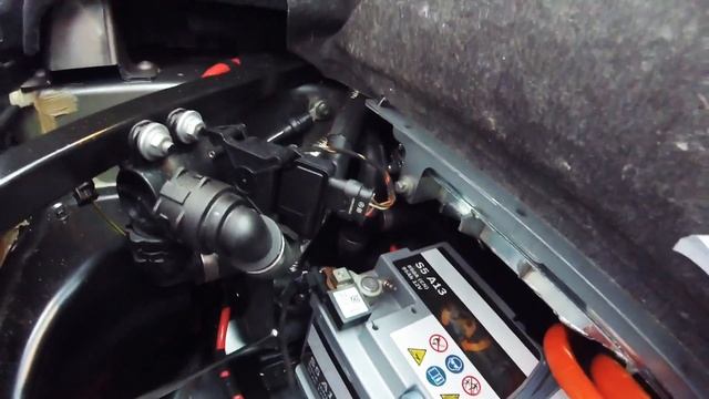 Mercedes  C350 E Plugin Hybrid Battery Replacement.