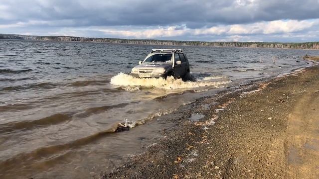 Chevrolet NIVA смотреть онлайн