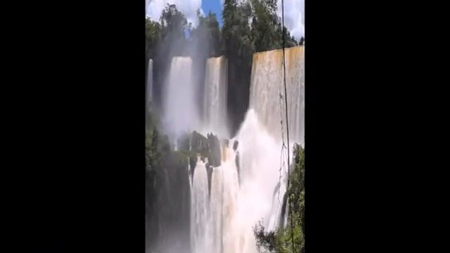 Музыка и водопады