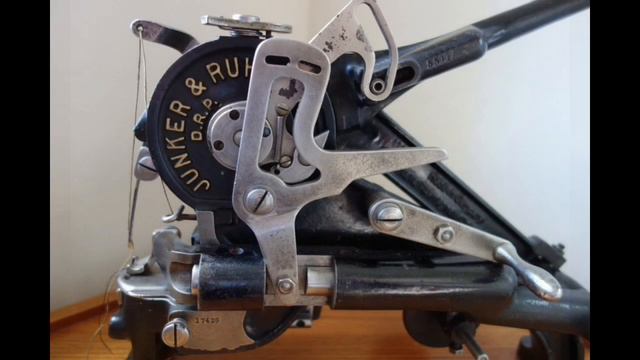 HEAVY DUTY JUNKER & RUH (SD28) LEATHER LOCK STITCHER #Antique #Industrial #Vintage #SewingMachine