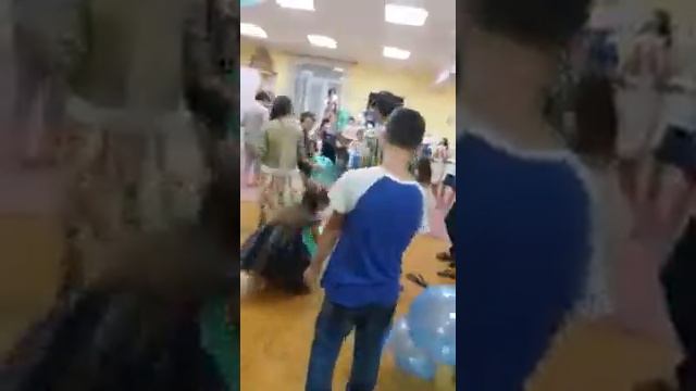 Лагерь Радуга. Поздравление именинников отряда. 6 заезд 2017 смотреть онлайн