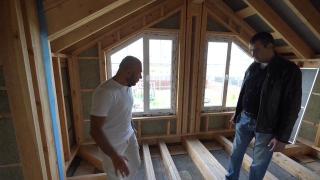 Необычный каркасный дом с первым этажом из железобетонных панелей. Как совместили две технологии? смотреть онлайн