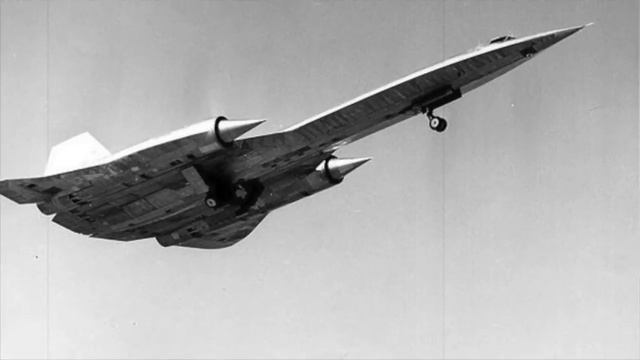 Área 51, a base militar mais secreta dos EUA смотреть онлайн