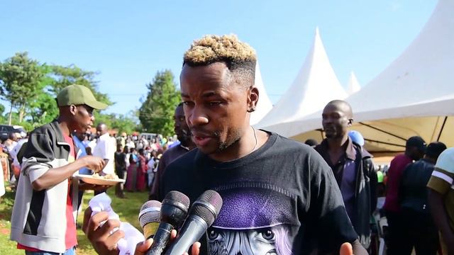 Dr Jose Chameleon Agumiiza Taata wa Isma Olaxes, Bambi Mumusonyiiwe смотреть онлайн