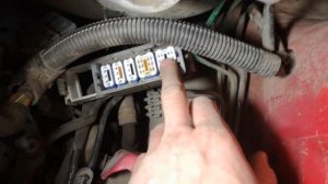 Замена многофункционального переключателя АКПП(Peugeot 206)