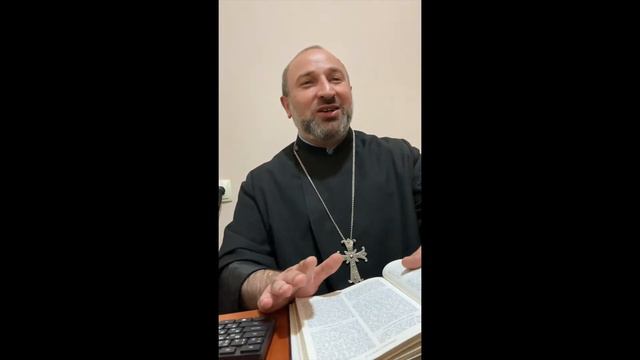 Две Пасхи, два благодатных огня.Как это возможно? смотреть онлайн