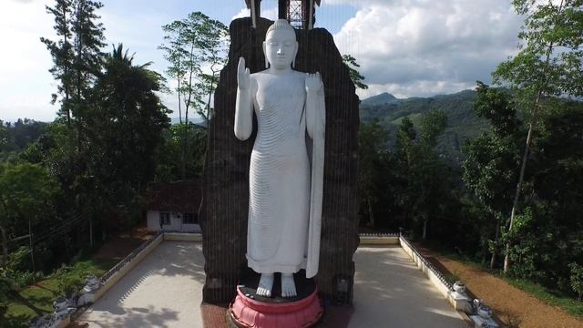 Ratnapura City Buddha Statue смотреть онлайн