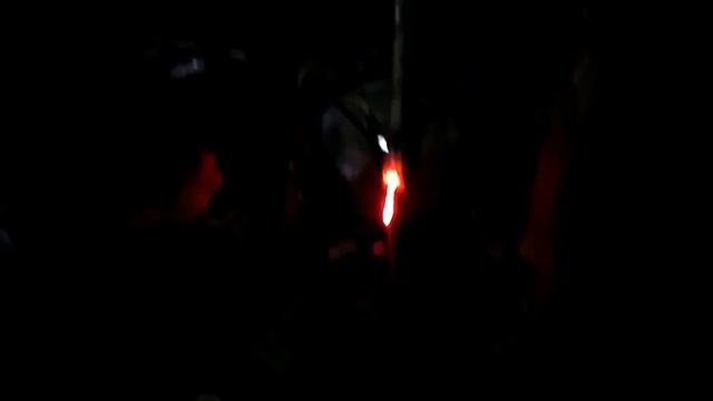 Дуговая сварка от аккумуляторов смотреть онлайн