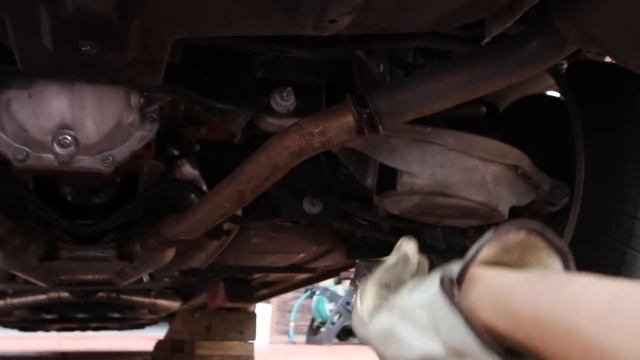 How To: Muffler Delete Infiniti G37x DIY смотреть онлайн