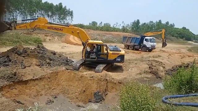 deep Cutting//Hyundai Excavator//Hyundai 210 смотреть онлайн