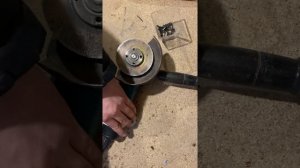 Как закрепить болгарку на столе!?