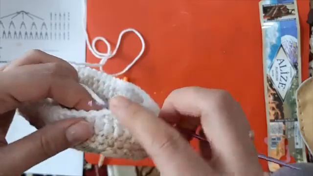 DIY/МК пинетки вязаные крючком с кожаной подошвой смотреть онлайн