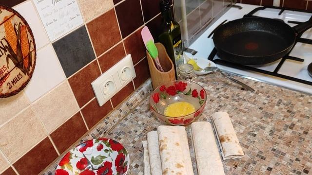 #рецептизлаваша #лаваш Что приготовить за 5 минут? Нужен лаваш и сыр.Очень вкусно и главное просто. смотреть онлайн