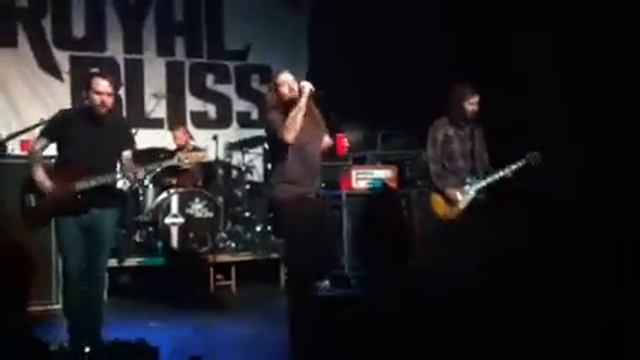 Royal Bliss, I was Drunk, Mandan, 11/11/13 смотреть онлайн