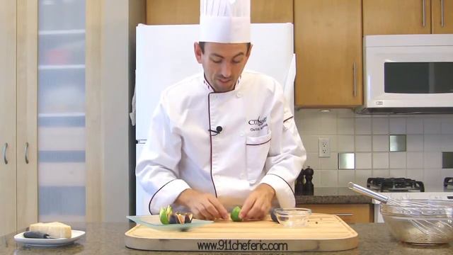 How to Make a Fig Arugula and Prosciutto Salad смотреть онлайн