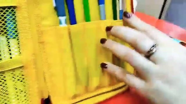Пенал для школьников от компании Фаберлик смотреть онлайн
