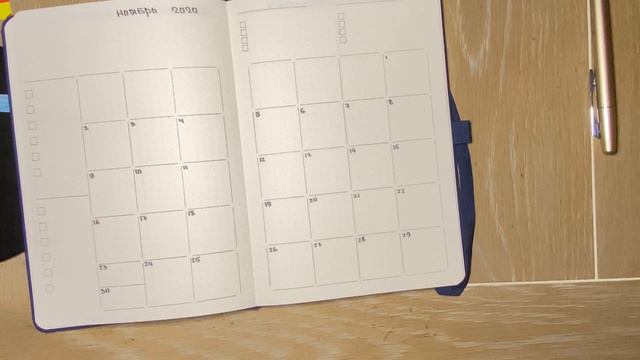 Архив из #moleskin #hobonichi #filofax и другие примеры разворота на месяц смотреть онлайн