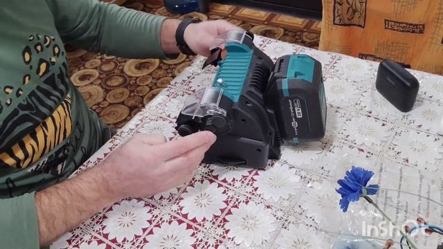 ОбзорТочильно-шлифовального станка от фирмы Finepower OneBase CBG50 на аккумуляторе. смотреть онлайн