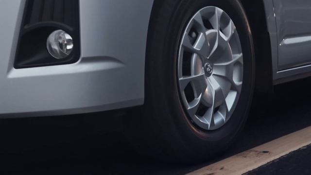 Новый Toyota Hiace: масштабные решения для больших задач смотреть онлайн