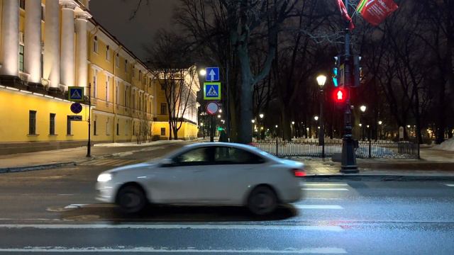 Walk from the Palace Bridge to St. Isaac's Cathedral St. Petersburg January 2024 смотреть онлайн